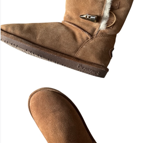 BearPaw Boots Sz 9 - Picture 6 of 9